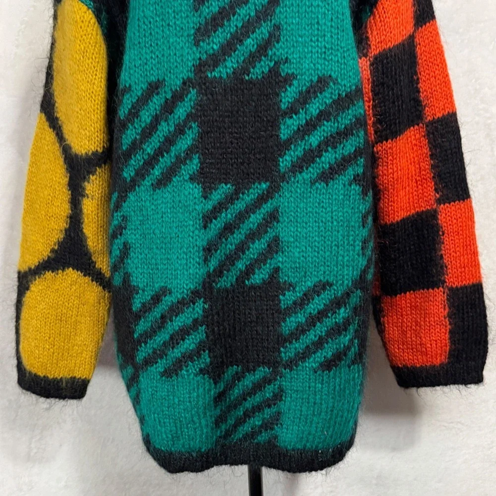NWT Vintage Fuzzy Mohair Turtleneck Sweater M L Bold Colorblock‎ Plaid Graphic